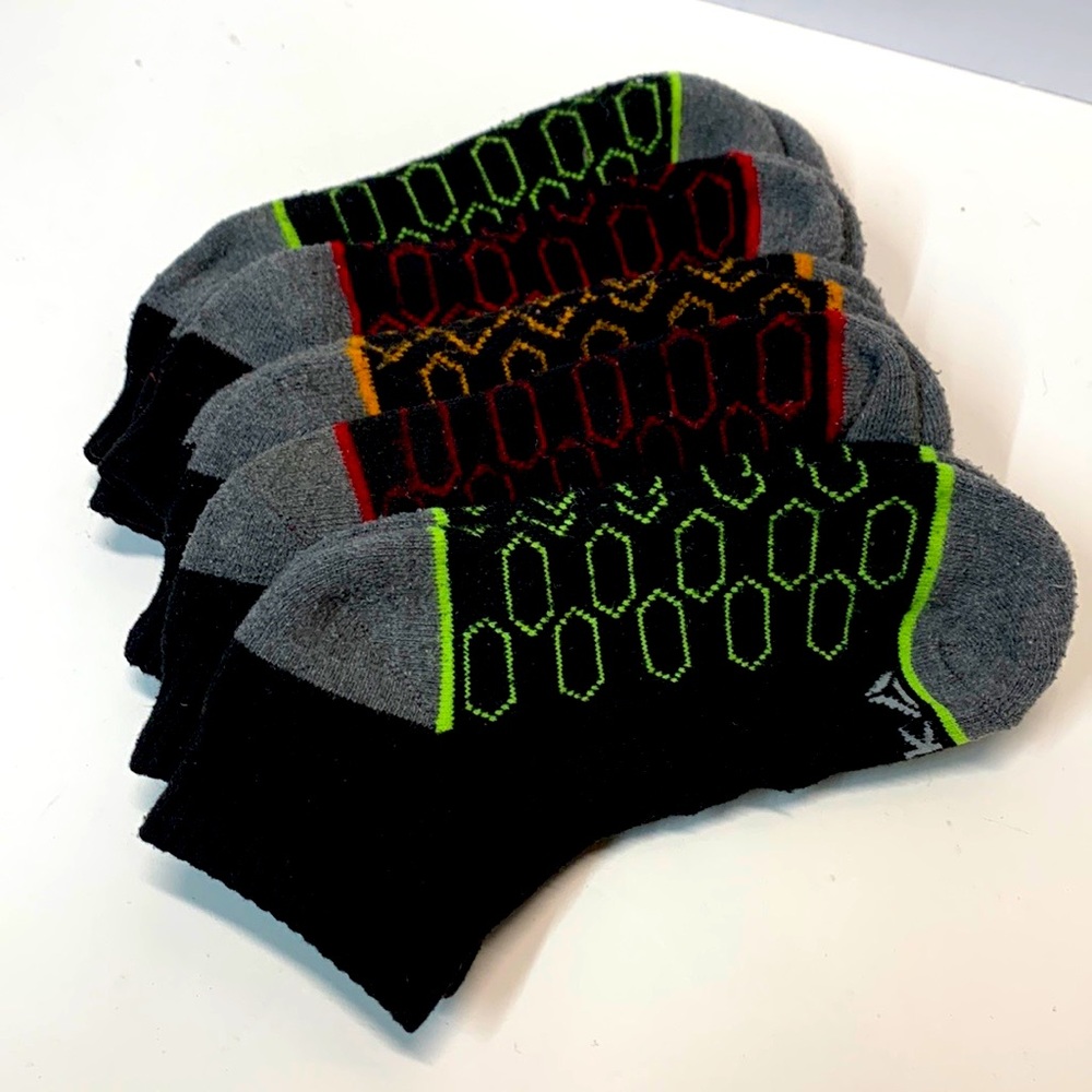 Reebok 5 pair kids socks EUC